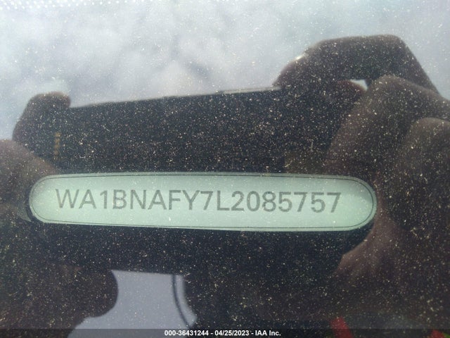 WA1BNAFY7L2085757 Audi Q5 Premium Plus