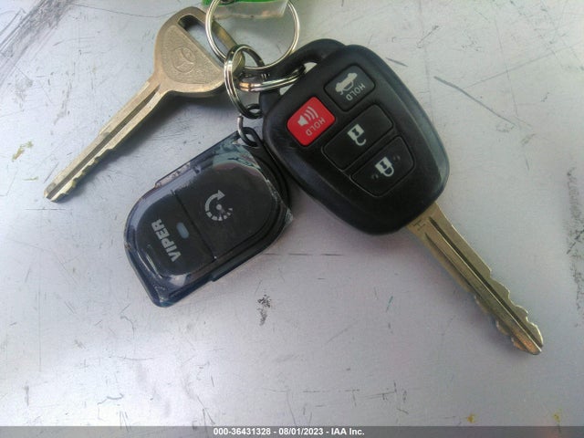 2014 TOYOTA COROLLA S VIN: 2T1BURHE3EC192075