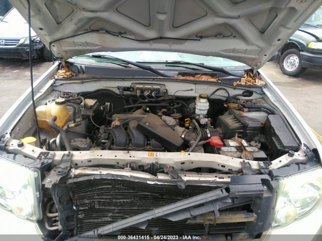2008 FORD ESCAPE XLT VIN: 1FMCU93178KC99721
