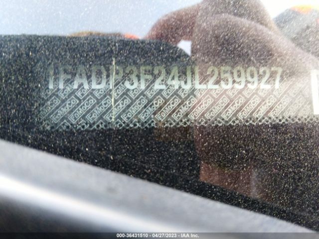 1FADP3F24JL259927 Ford FOCUS SE