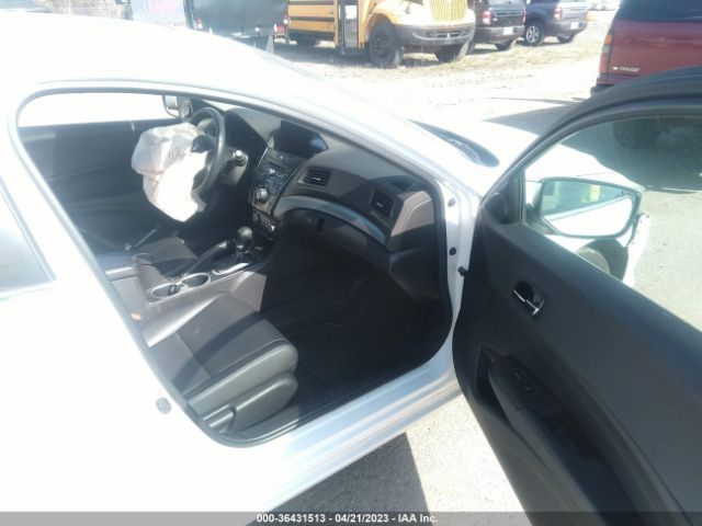 19UDE2F31GA002832 Acura ILX
