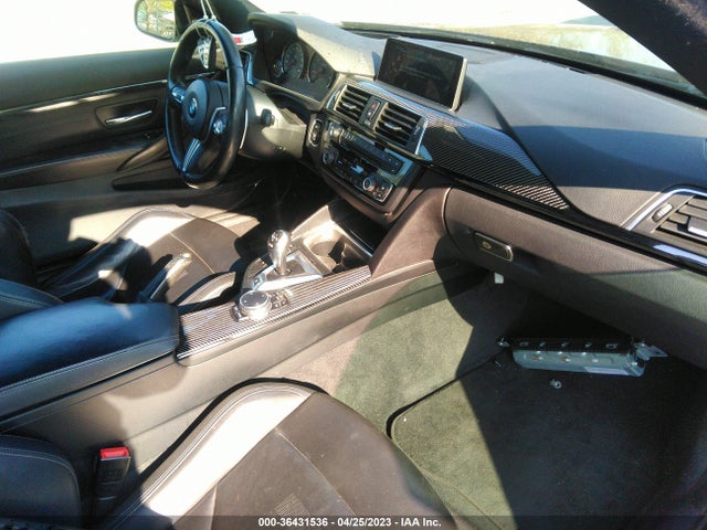 BMW M4 2016 WBS3R9C55GK336992 Image 5