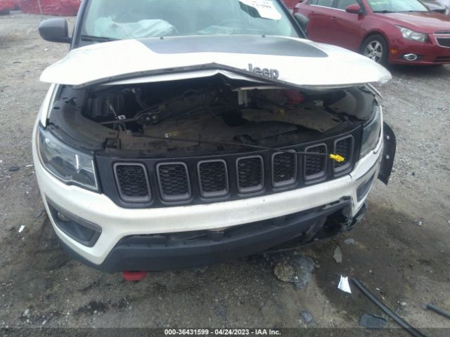 3C4NJDDB2KT721738 Jeep Compass Trailhawk