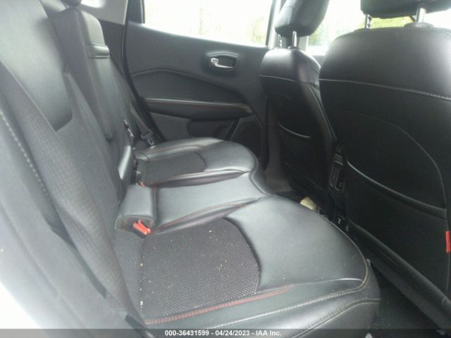 3C4NJDDB2KT721738 Jeep Compass Trailhawk