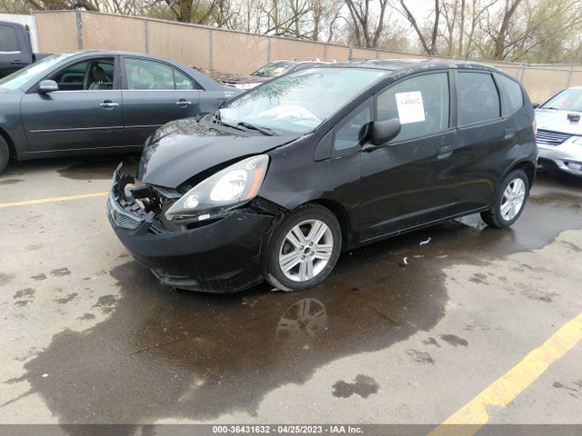 2010 HONDA FIT VIN: JHMGE8H2XAS000550