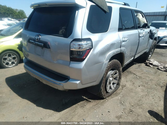 Toyota 4RUNNER SR5 2014 JTEBU5JR6E5176483 Image 4