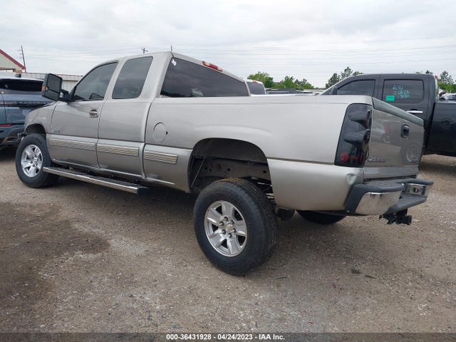 2000 CHEVROLET SILVERADO 1500 LT VIN: 2GCEC19T0Y1216009