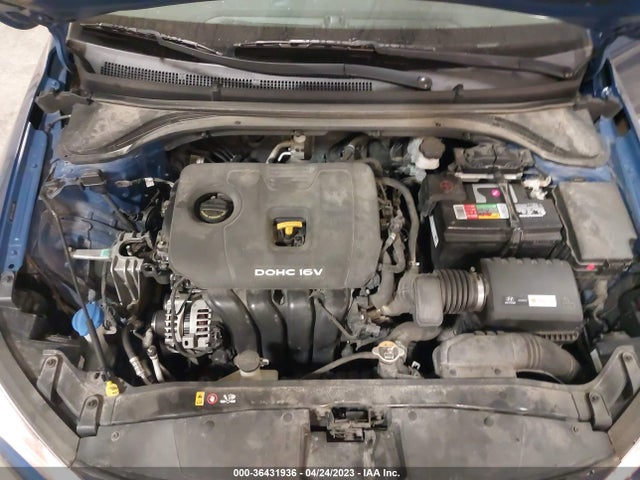 Hyundai ELANTRA SE 2017 5NPD84LF1HH039888 Image 11