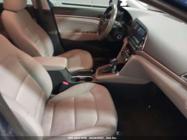 Hyundai ELANTRA SE 2017 5NPD84LF1HH039888 Image 6