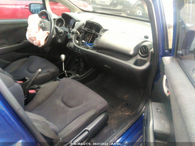 2012 HONDA FIT SPORT VIN: JHMGE8G52CC010188