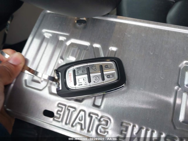 2C4RC1BG8NR114159 Chrysler Pacifica Touring L