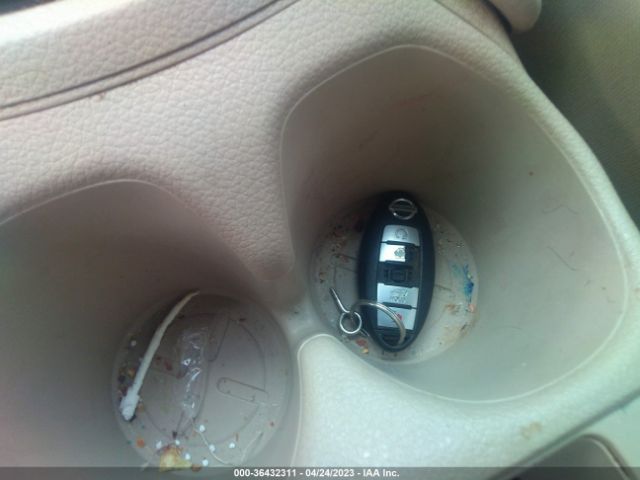 KNMAT2MV9JP597204 Nissan ROGUE SV