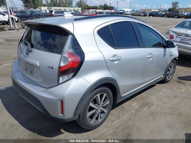Toyota Prius C One/two/three/four 2018 JTDKDTB33J1603414 Image 6