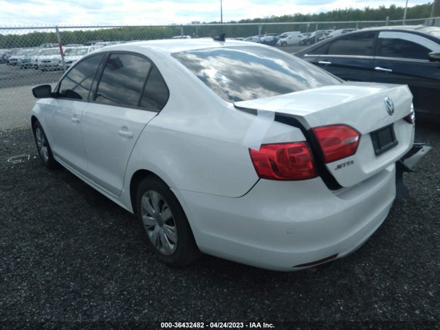 3VWD17AJ3EM265057 Volkswagen Jetta Sedan Se