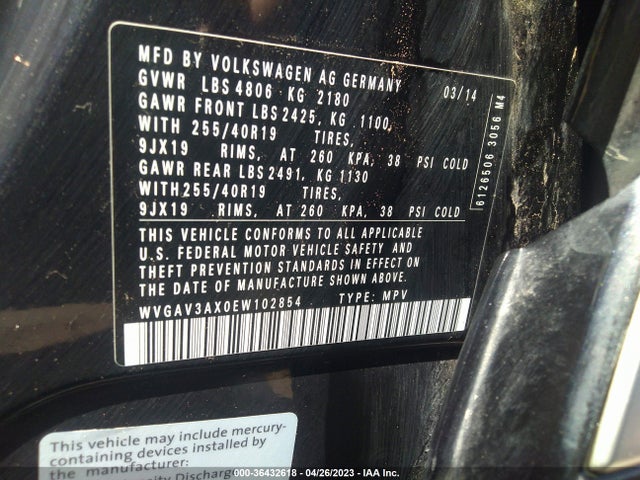 WVGAV3AX0EW102854 Volkswagen Tiguan R-line