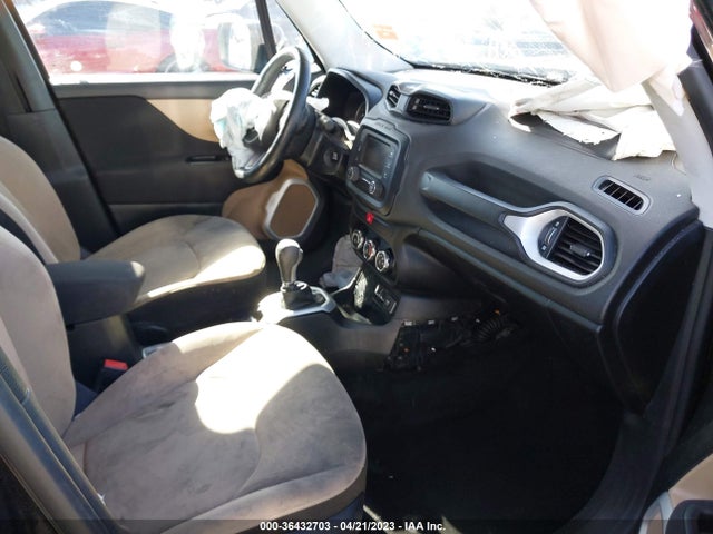 2016 JEEP RENEGADE LATITUDE VIN: ZACCJABT2GPD08525