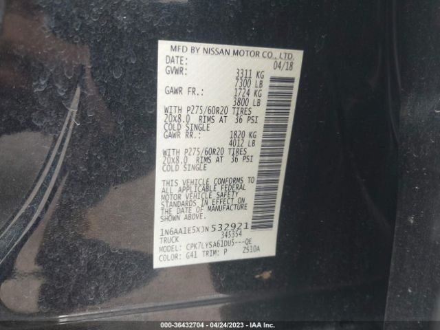1N6AA1E5XJN532921 Nissan Titan Platinum Reserve