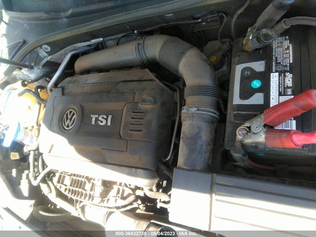 1VWAT7A34GC028578 Volkswagen Passat 1.8t S