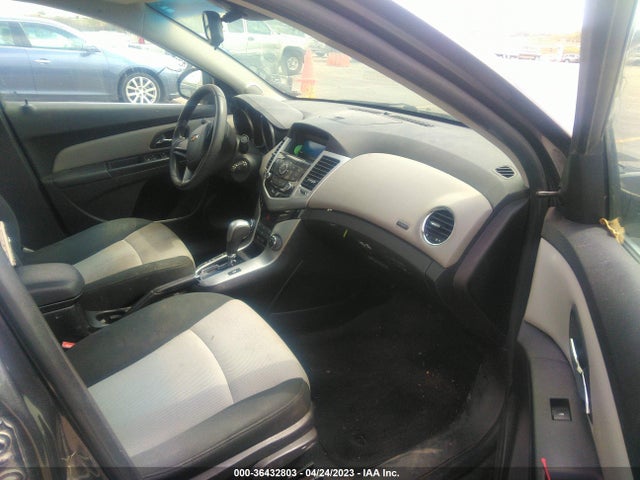 2011 CHEVROLET CRUZE LS VIN: 1G1PC5SH7B7241157