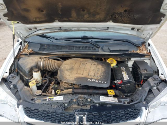 2C4RDGBG4GR251604 Dodge Grand Caravan Se