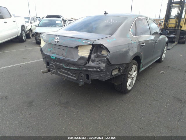 1VWBT7A34EC041140 Volkswagen Passat Se W/sunroof & Nav