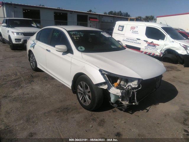2014 1HGCR2F32EA203197 main image