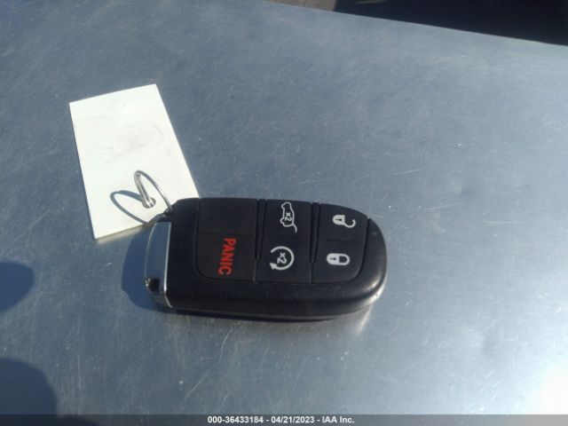 1C4RJFBGXKC725723 Jeep Grand Cherokee Limited