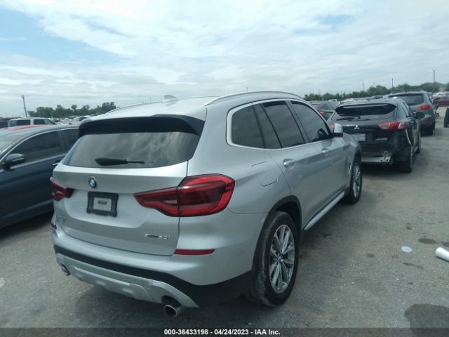 5UXTR7C51KLF26241 BMW X3 Sdrive30i