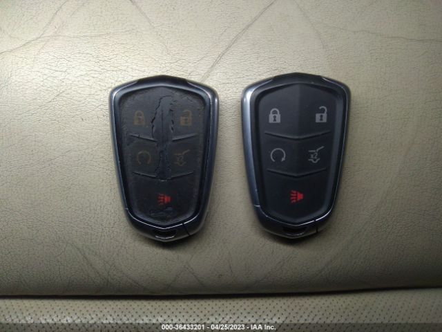 1GYKNDRS6HZ199417 Cadillac XT5 LUXURY