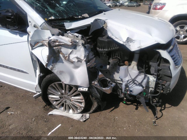 2C4RC1CG5FR754703 Chrysler Town & Country Touring-l