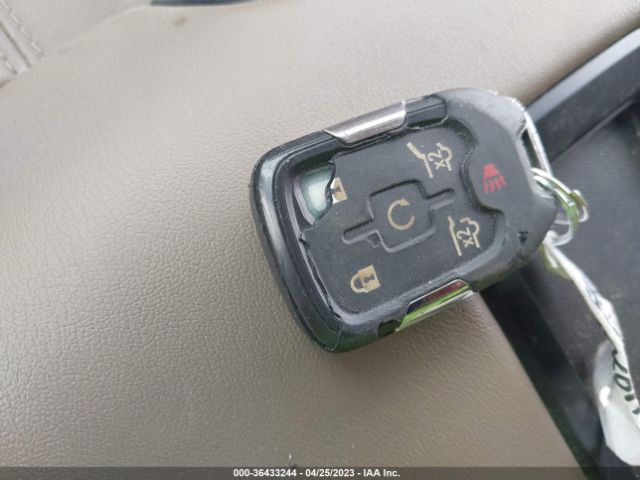 1GKS1GKC0KR238553 GMC Yukon Xl Slt