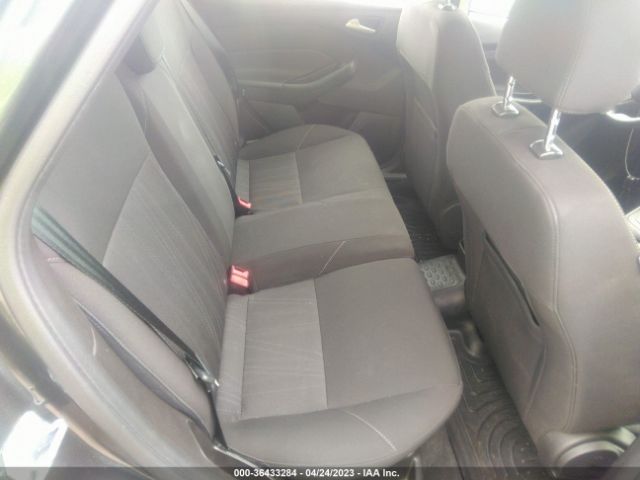 1FADP3K29HL283866 Ford FOCUS SE