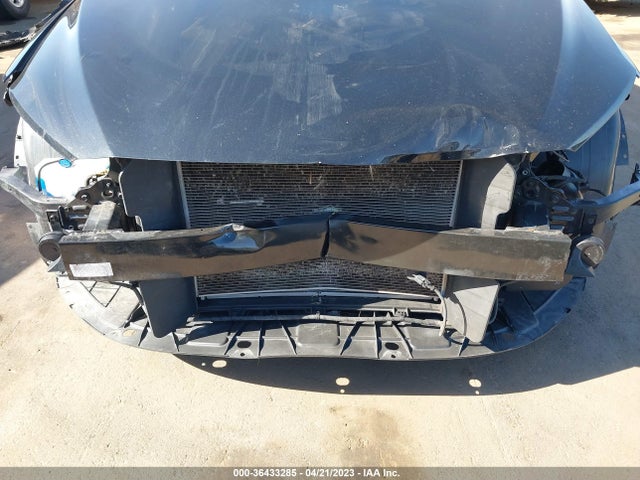 Hyundai ELANTRA SE 2018 5NPD74LF2JH217557 Image 8
