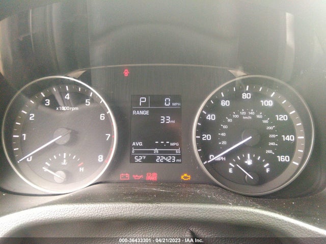 Hyundai ELANTRA SE 2018 5NPD74LF3JH399057 Image 8