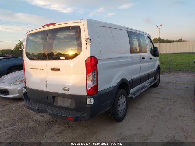 Ford TRANSIT CARGO VAN 2015 1FTNR1ZMXFKA33849 Image 4