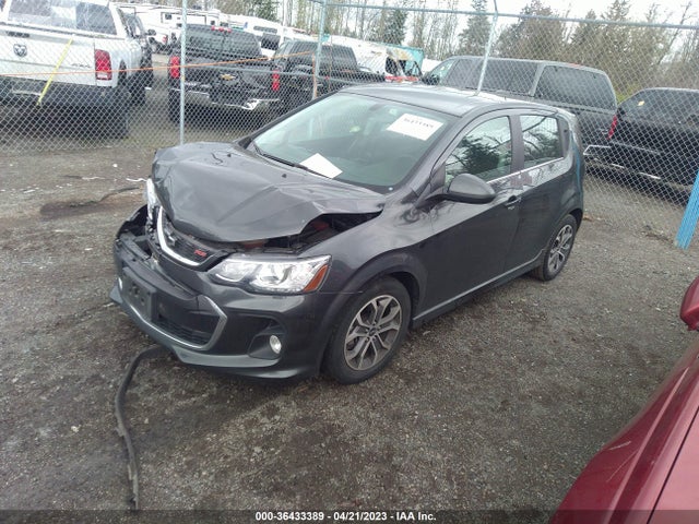 Chevrolet SONIC LT 2018 1G1JD6SG9J4123191 Image 2