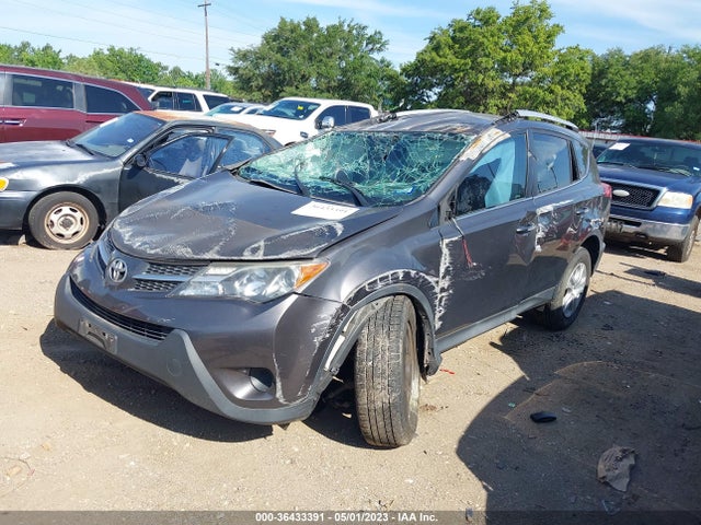 Toyota RAV4 LE 2014 2T3ZFREV3EW110266 Image 2