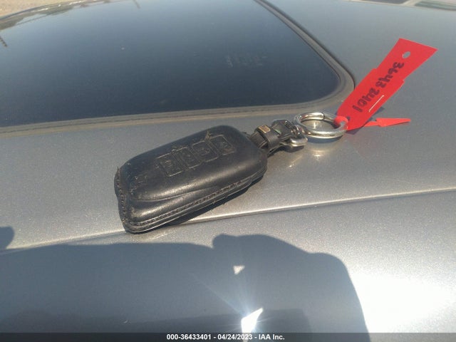 JTHBA1D22G5037716 Lexus IS 200T