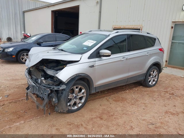1FMCU0J97EUA65731 Ford Escape Titanium