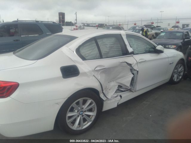 WBA5A5C53FD520408 BMW 5 Series 528i