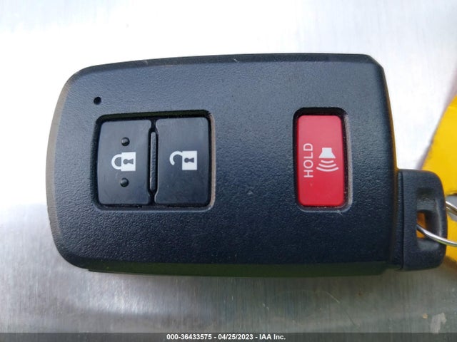 2018 TOYOTA RAV4 XLE/ADVENTURE VIN: JTMWFREV1JJ170493