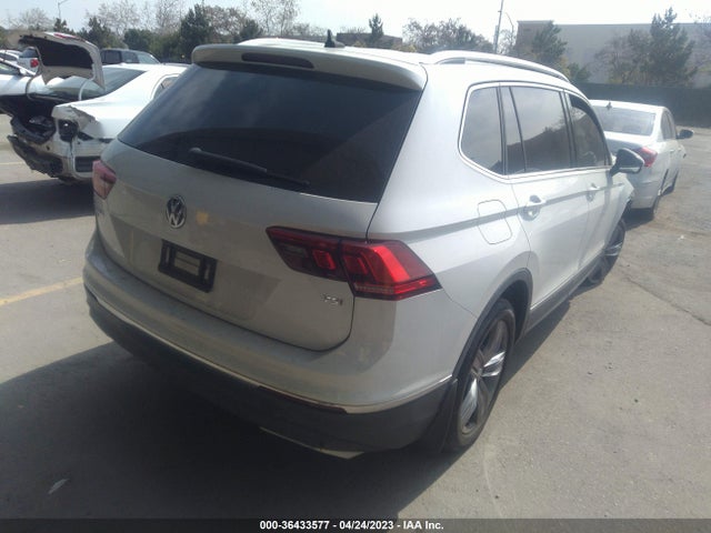 3VV5B7AX2JM115204 Volkswagen Tiguan Sel Premium