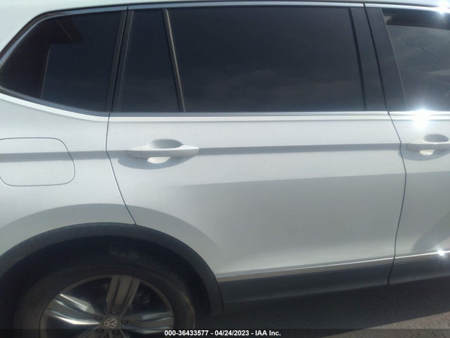3VV5B7AX2JM115204 Volkswagen Tiguan Sel Premium