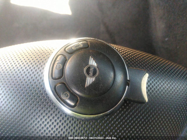 36433672 :رقم المزاد ، WMWSV3C55DT392896 vin ، 2013 Mini Cooper Hardtop S مزاد بيع