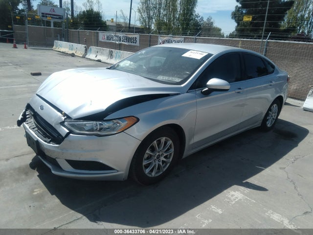 Ford FUSION S 2017 3FA6P0G75HR368376 Image 2