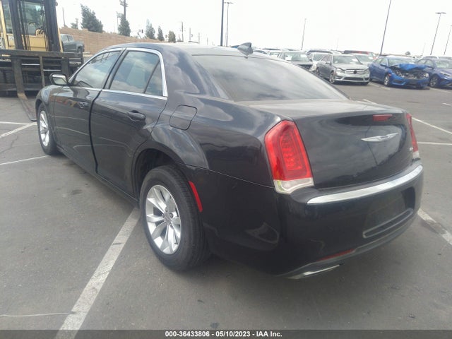 2C3CCAAG6FH932038 Chrysler 300 Limited