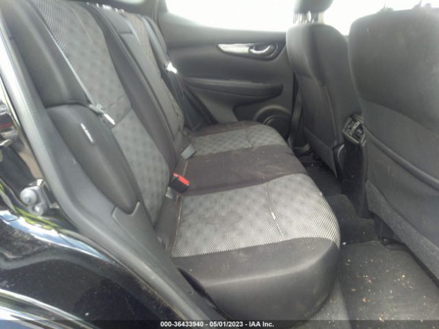 JN1BJ1BW2MW452390 Nissan Rogue Sport Sv