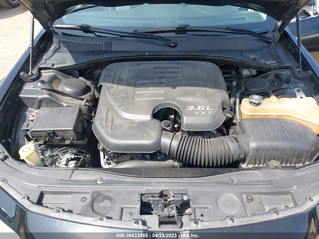2C3CCAEG9GH128389 Chrysler 300 300c