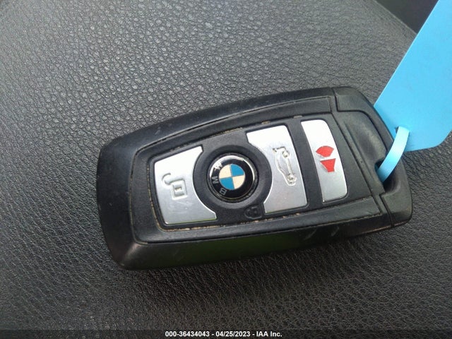 BMW X3 Xdrive28i 2014 5UXWX9C58E0D16997 Image 3