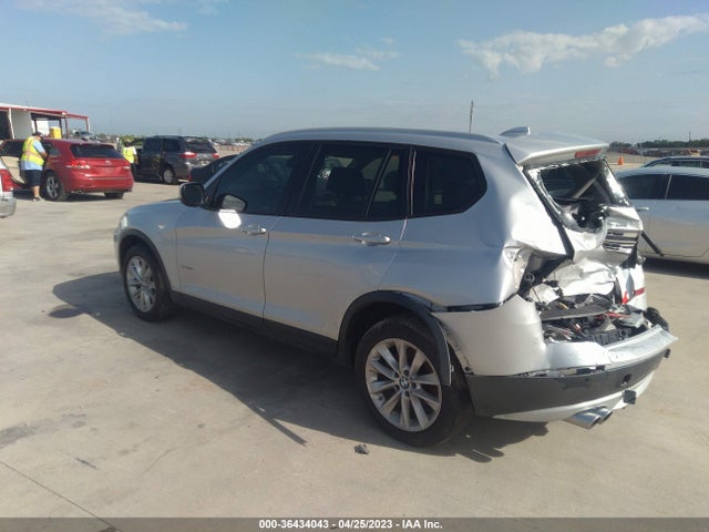 BMW X3 Xdrive28i 2014 5UXWX9C58E0D16997 Image 4